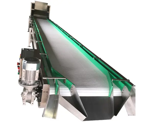 Radius modular conveyor belt